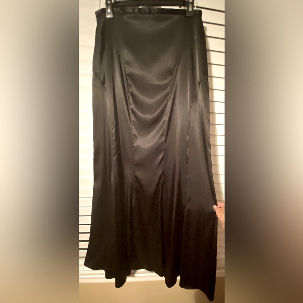 JR Nites black satin skirt